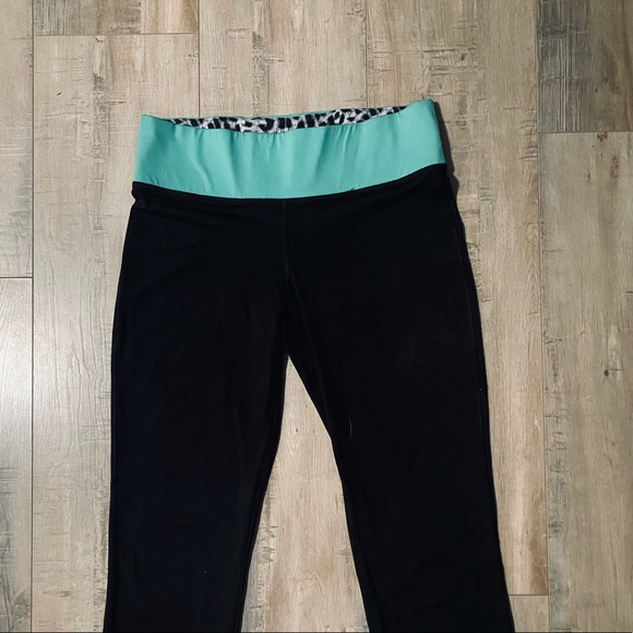 VICTORIA’S SECRET PINK FULL LENGTH LEGGINGS ❤️ - Picture 2 of 6